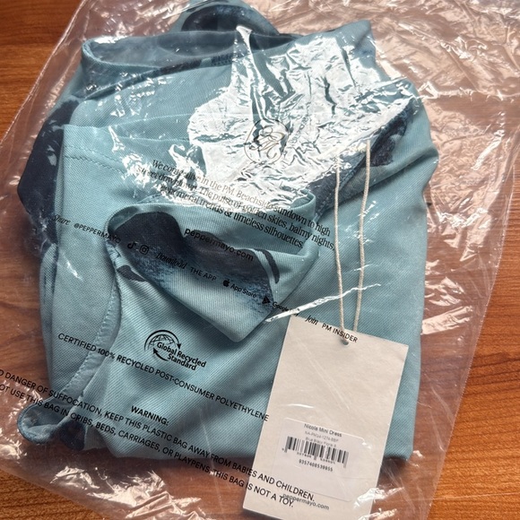 Peppermayo Exclusive - Nicola Mini Dress - Blue Black Floral, NWT size 4 - Picture 8 of 8